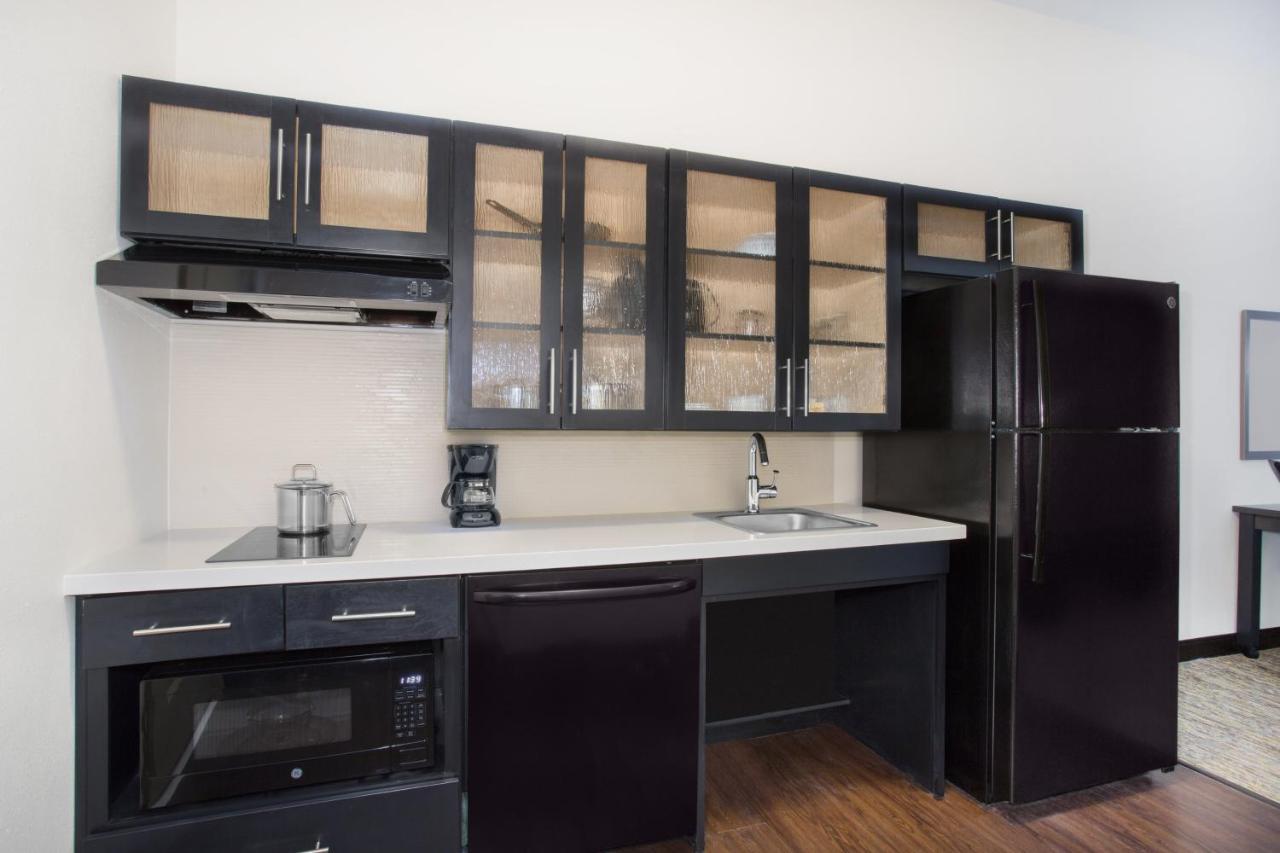 Candlewood Suites Pueblo By Ihg Rom bilde